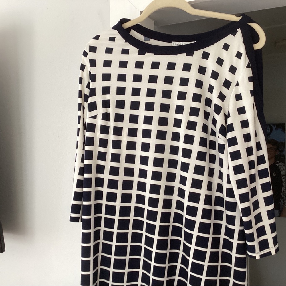 Chic Navy and White Grid Pattern Dress